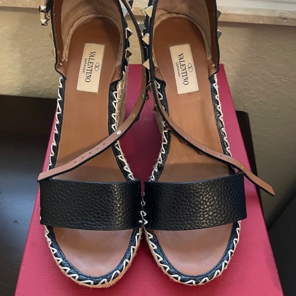 Valentino Wedge Sandal Size 37 - Picture 4 of 5